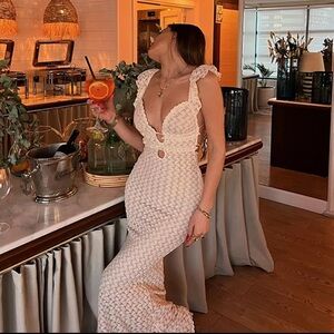🎉Ivory Knit Maxi Dress blends comfort and style effortlessly for a chic …